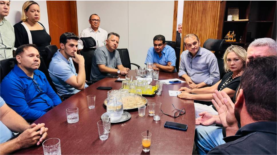 Wilson Santos reforça diálogo ao receber demandas dos vereadores de Várzea Grande