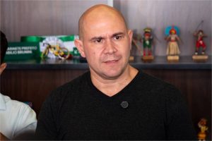 Abilio culpa Bolsa Família por escassez: “Não tem tido procura”