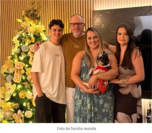 Piloto faz homenagem emocionante à esposa que venceu o câncer
