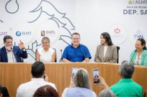 CST da Enfermagem debate redução de carga horária, piso salarial e proteção profissional