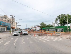 Trânsito na Prainha volta a fluir nos dois sentidos em Cuiabá