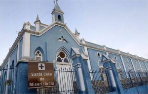 Mauro Mendes promete anunciar solução para Santa Casa nesta quarta-feira