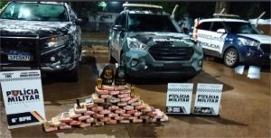 Traficante é preso com 50 tabletes de maconha, munição e rádios comunicadores