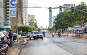 Avenida do CPA passa a contar com dois novos sistemas semafóricos