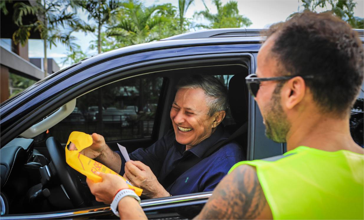 TCE-MT promove campanha Carnaval Consciente com blitz educativa