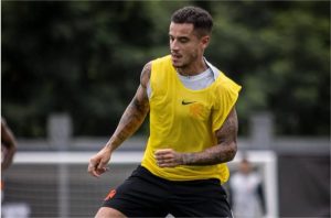 Com iminente saída do Vasco, Coutinho desperta interesse do LA Galaxy