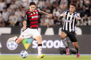 Botafogo x Flamengo terá torcida dividida no Nilton Santos e esquema com 500 policiais e drones