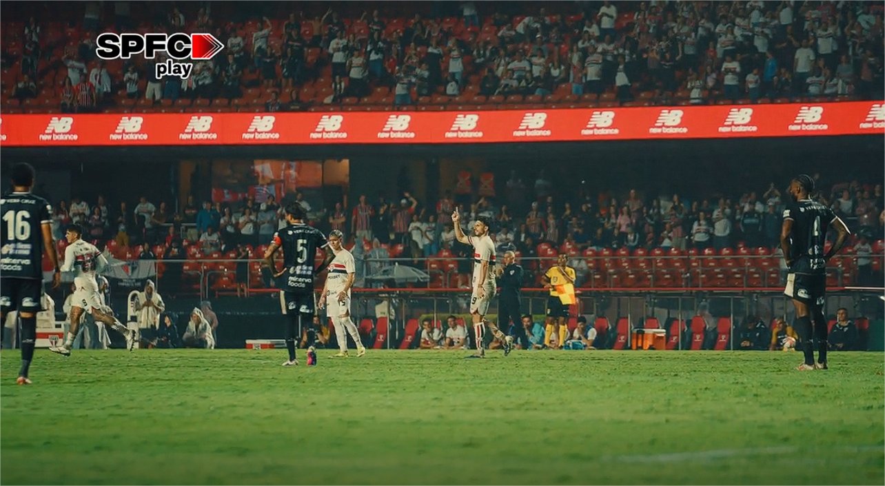 São Paulo enfrenta o Grêmio pelo Brasileirão: Veja onde assistir, escalações e arbitragem