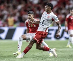 Cuiabá contrata volante Weverson, que estava no São Luiz pelo Campeonato Gaúcho