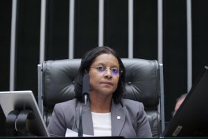 Gisela diz que decisão do STF em barrar CPMI frustra vítimas lesadas por fraudes do INSS