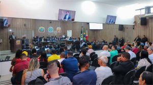 Gestão Flávia Moretti faz história ao valorizar servidores públicos com novo Plano de Cargos, Carreiras e Salários