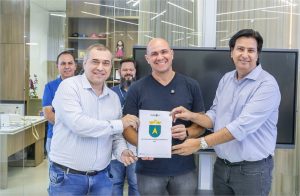 Prefeito dá posse a novos conselheiros do Cuiabá-Prev e reforça compromisso com segurança previdenciária