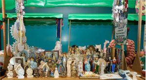 Feira artesanal ganha espaço de destaque no  Várzea Grande Shopping