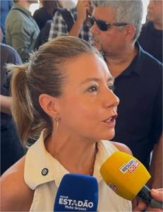 Vídeo: Flávia diz que se sentiu “honrada” após defesa pública de Abilio