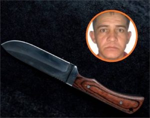 Homem invade festa, esfaqueia mãe e filha e consegue fugir