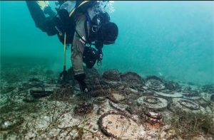 Raro naufrágio romano é encontrado em lago da Suíça; veja vídeo