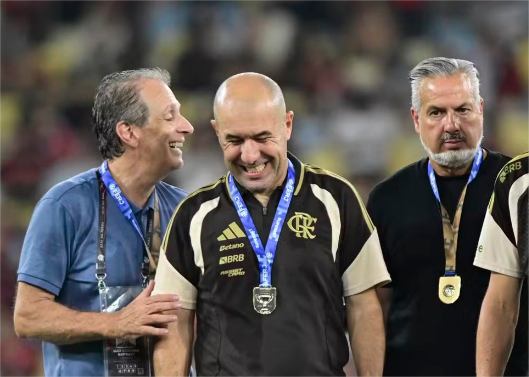 Título alivia ambiente e Flamengo tenta virar a página para absorver ideias de Leonardo Jardim