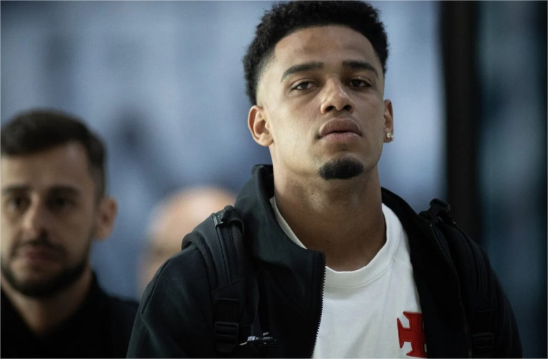 Brenner celebra gol e enaltece Renato Gaúcho: ‘Vencedor’