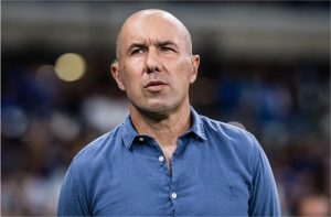 Após demitir Filipe Luís, Flamengo acerta a contratação de Leonardo Jardim