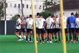 Após demissão de Vojvoda, Cuca assume e projeta resgate de identidade no Santos