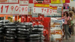 Mercado eleva previsão da inflação para 4,36% este ano